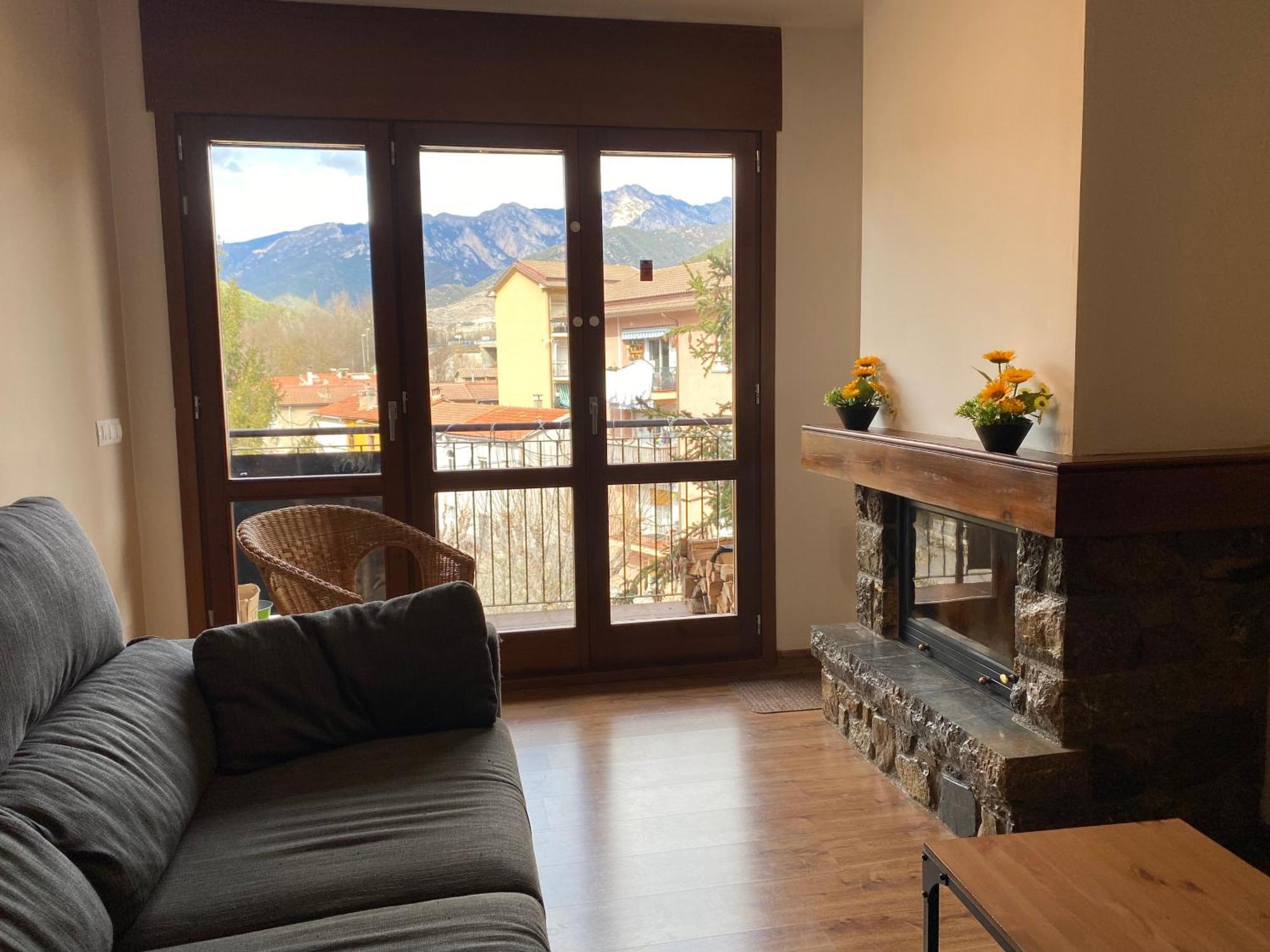 Apartamento Gold Cadi Гвардиола-де-Берга Экстерьер фото