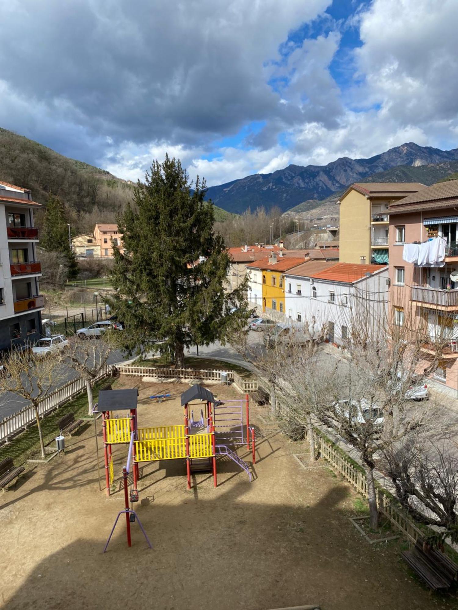 Apartamento Gold Cadi Гвардиола-де-Берга Экстерьер фото